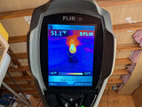 FLIR i3 thermal imaging camera with accessories USA only